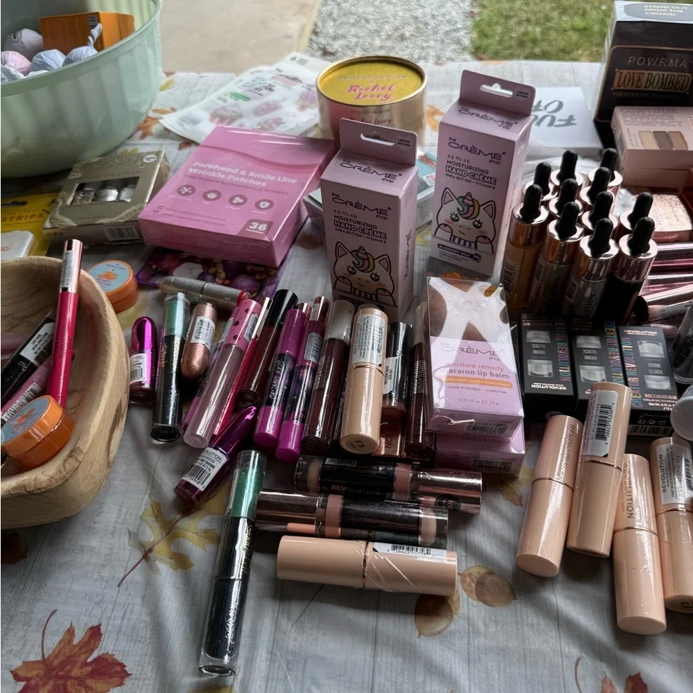 Assorted hair & Beauty mystery bag
